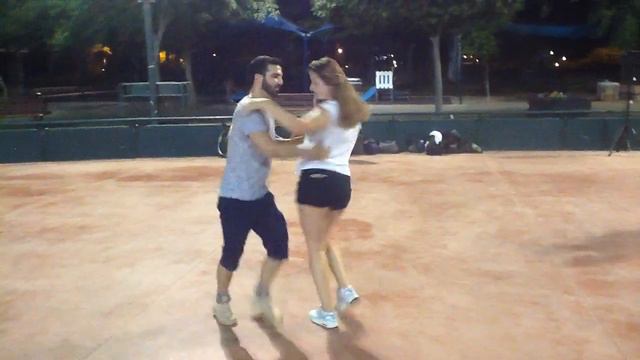 Vehicle / Tu Carrito - Cuban Salsa dance Improvisation by Eyal and Cesi смотреть онлайн