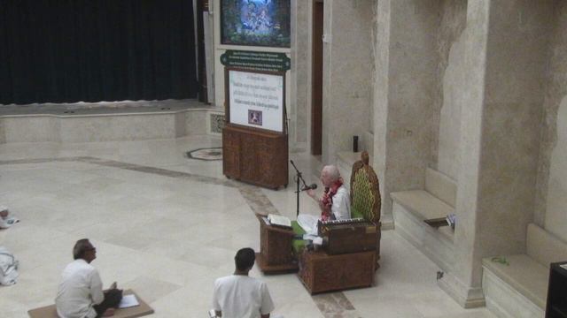 SB 10.47.28-29 - HG Mukunda Datta Prabhu (ACBSP)