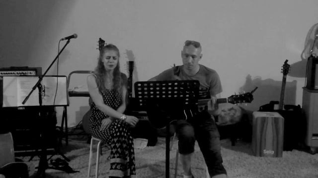 Hopelessly devoted to you || April Anastasia Cover - Live смотреть онлайн