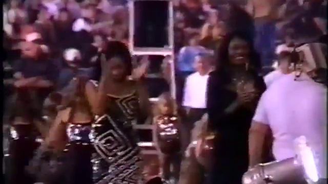 Holiday Bowl 1996 Ray Charles Tina Turner Cher смотреть онлайн