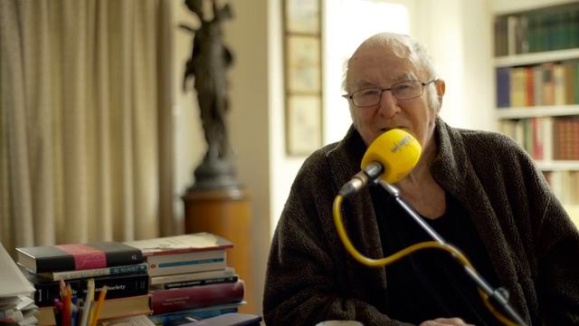 Matt Cooper Meets Clive James - The Last Word Today FM смотреть онлайн