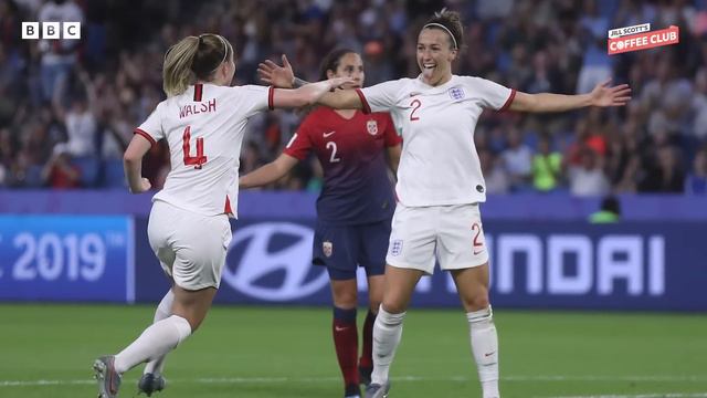 Lucy Bronze joins Jill Scott: Life in Barcelona, her winning mentality & apple tarts! | BBC Sounds смотреть онлайн