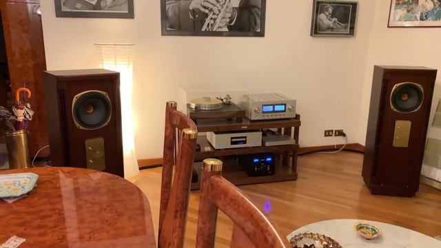 TANNOY Kensington SE! Chiara Civello Feat. Chico Buarque (4K 60fps)