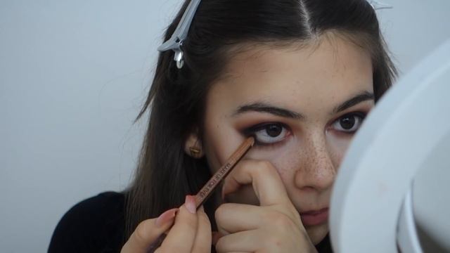 EASY HALLOWEEN MAKEUP ♡ vittoria.miles смотреть онлайн