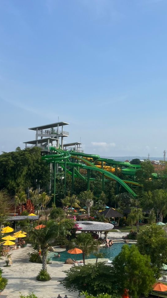 Аквапарк на Бали "Waterboom" смотреть онлайн
