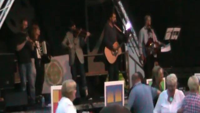 The Brendan Behan Pig & Whistle Band - Crawley Irish Festival 2012 смотреть онлайн