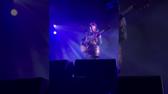 Laura Veirs with Kate Staples - My Lantern - Live at Union Chapel, London (30.06.2022) смотреть онлайн