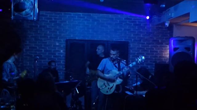 Baba Kai - Something Got Me Started ( Simply Red Cover ) - Video by Siniša Živojinović смотреть онлайн