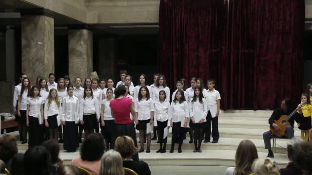 Dečji hor Stanislav Binički u narodnom muzeju povodom svetskog dana planete zemlje смотреть онлайн