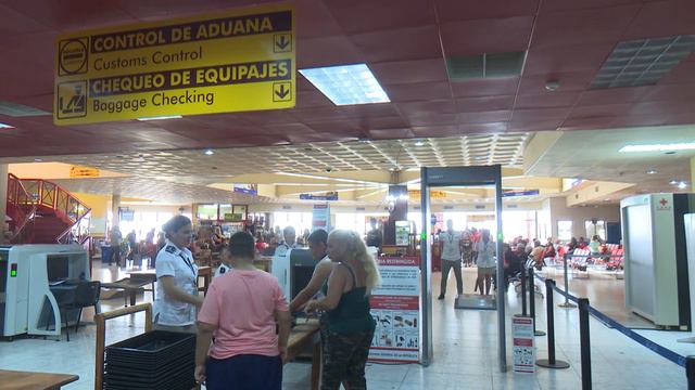 El aeropuerto “Ignacio Agramonte Loynaz” es Vanguardia Nacional