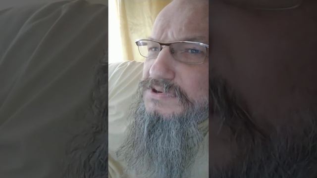 Леонид Беляев. "Слоники", "Лужа", "Здравствуй, мой повешенный я", "Гитарист" смотреть онлайн