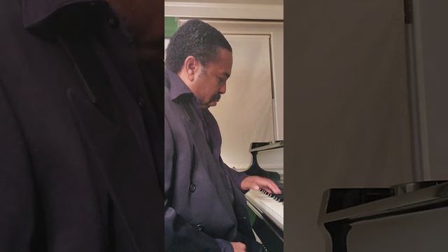 ALSTON Performs Thalberg's 