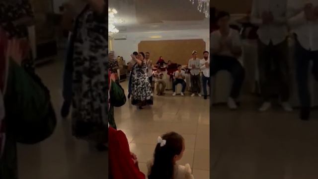 ♧свадьба Хасиев Шурипа и Лайла гайтомирова♡ парочка& смотреть онлайн