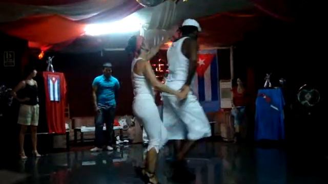 Taller Salsa Sherlock E Ines