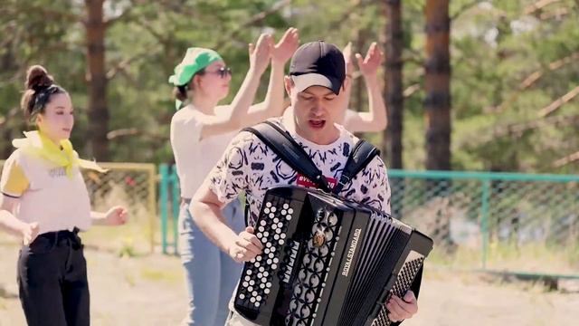 Профильная смена смотреть онлайн