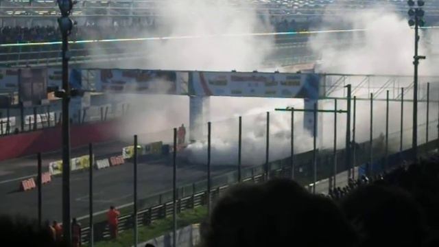 Toyota Camri NASCAR Max Papis.AVI смотреть онлайн