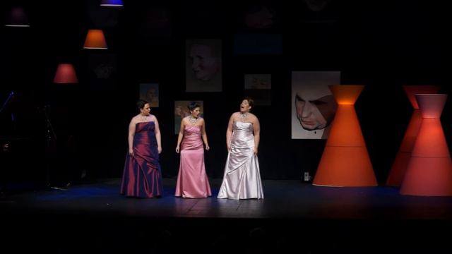 Les Trois Sopranos 100% Moz'Art « Bester Jüngling »,Der Schauspieldirektor смотреть онлайн