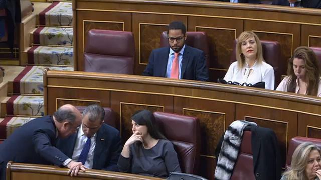 Espectacular intervención de Adriana Lastra _ Debate de investidura смотреть онлайн