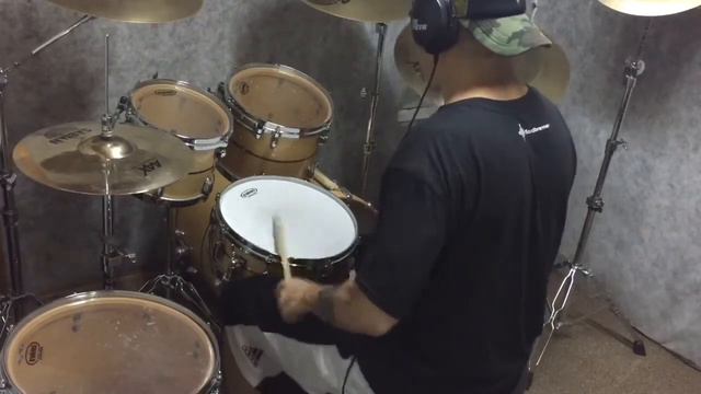A.N.I.M.A.L Decididos a crecer (home drum cam) смотреть онлайн