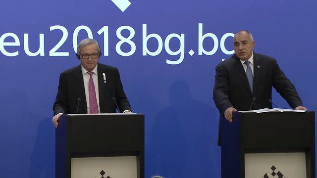 Joint press conference by Boyko Borissov, Bulgarian PM, and Jean-Claude Juncker, President of the E смотреть онлайн