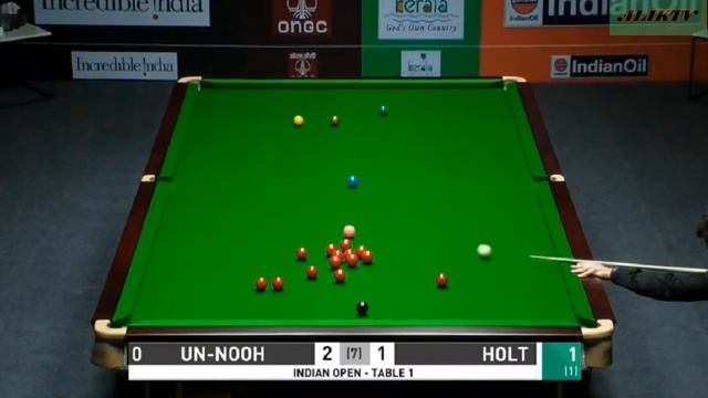 Thepchaiya Un-Nooh vs Michael Holt (Short Form) смотреть онлайн