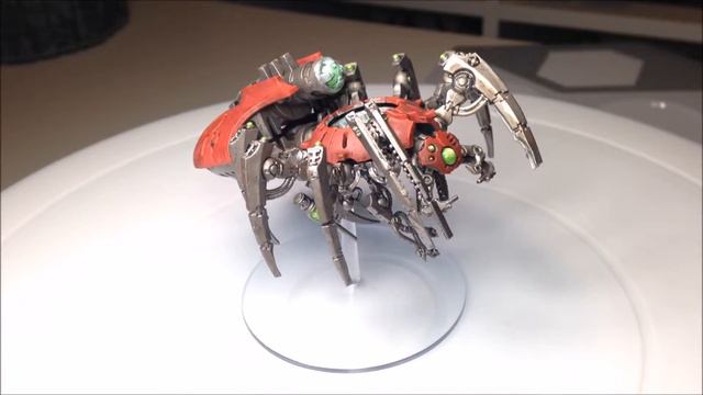 Warhammer 40,000 - Necron Tomb Spider Showcase смотреть онлайн