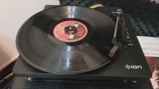 ION Audio Compact LP 摩登皮革黑膠唱機 播放實拍 смотреть онлайн