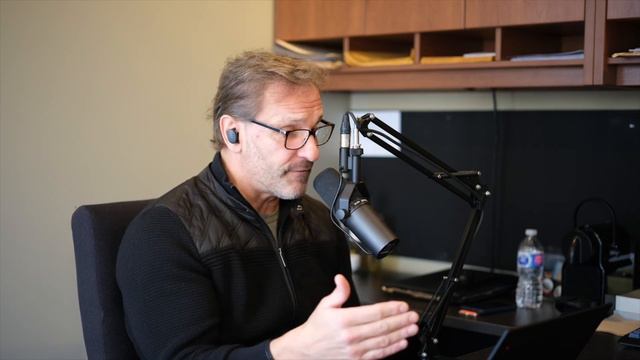 A Chat With OREA CEO Tim Hudak смотреть онлайн