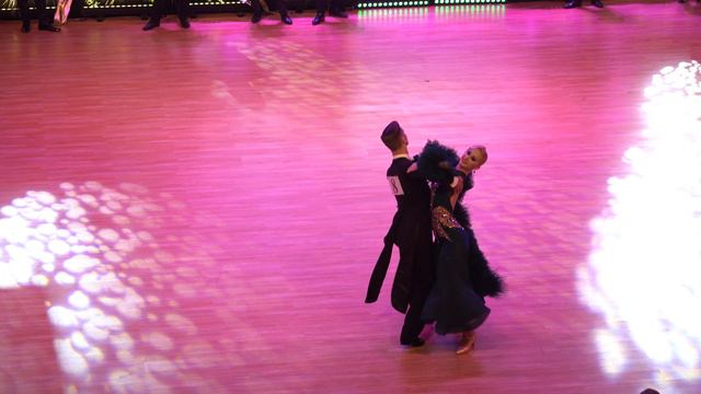 Hungarian championship 2022 Adult solo Rónyai Zoltán - Busa Dóra смотреть онлайн