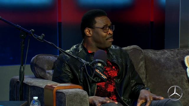Michael Irvin's Retirement Advice For Tom Brady | 02/08/22 смотреть онлайн