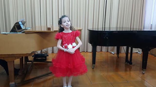 Афонина Милана - 9 лет. А. Лядов сл. народные "Зайчик". г. Новосибирск, МБУДО ДШИ 11. смотреть онлайн