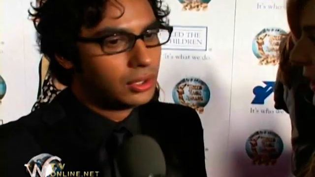 Kunal Nayyar interview at the 2009 World Magic Awards смотреть онлайн