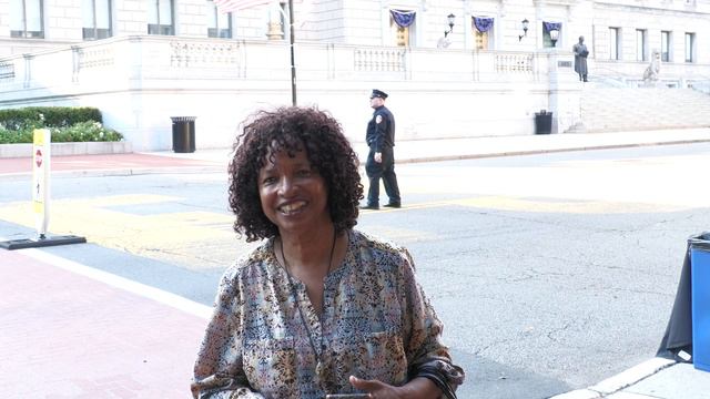 We are here to honor Lt Governor Sheila y. Oliver смотреть онлайн