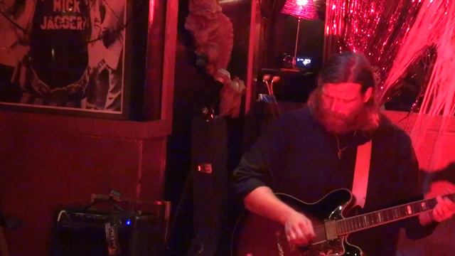 TRVLFC 1 смотреть онлайн