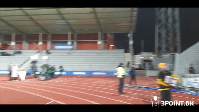 Johan Larssons fenerbahce inden Brøndby - AGF смотреть онлайн