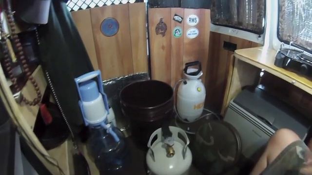 Van Living Portable Shower and More смотреть онлайн