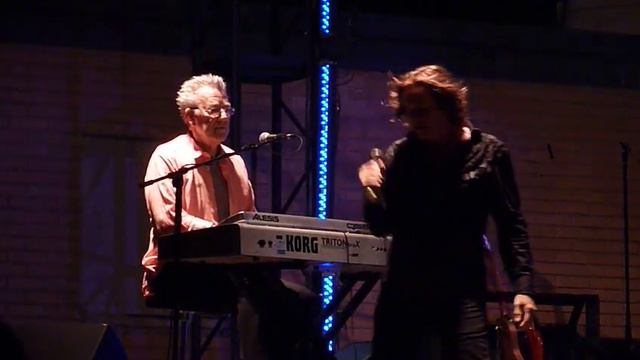 Ray Manzarek and Robby Krieger of The Doors - Peace Frog - Chatham Rockstock 2010 смотреть онлайн