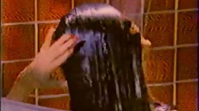 Finesse Shampoo Commercial 1982 (Deborah Shelton) смотреть онлайн
