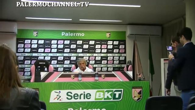 Conferenza stampa Pillon dell'11 Novembre 2018. Palermo-Pescara 3-0 смотреть онлайн