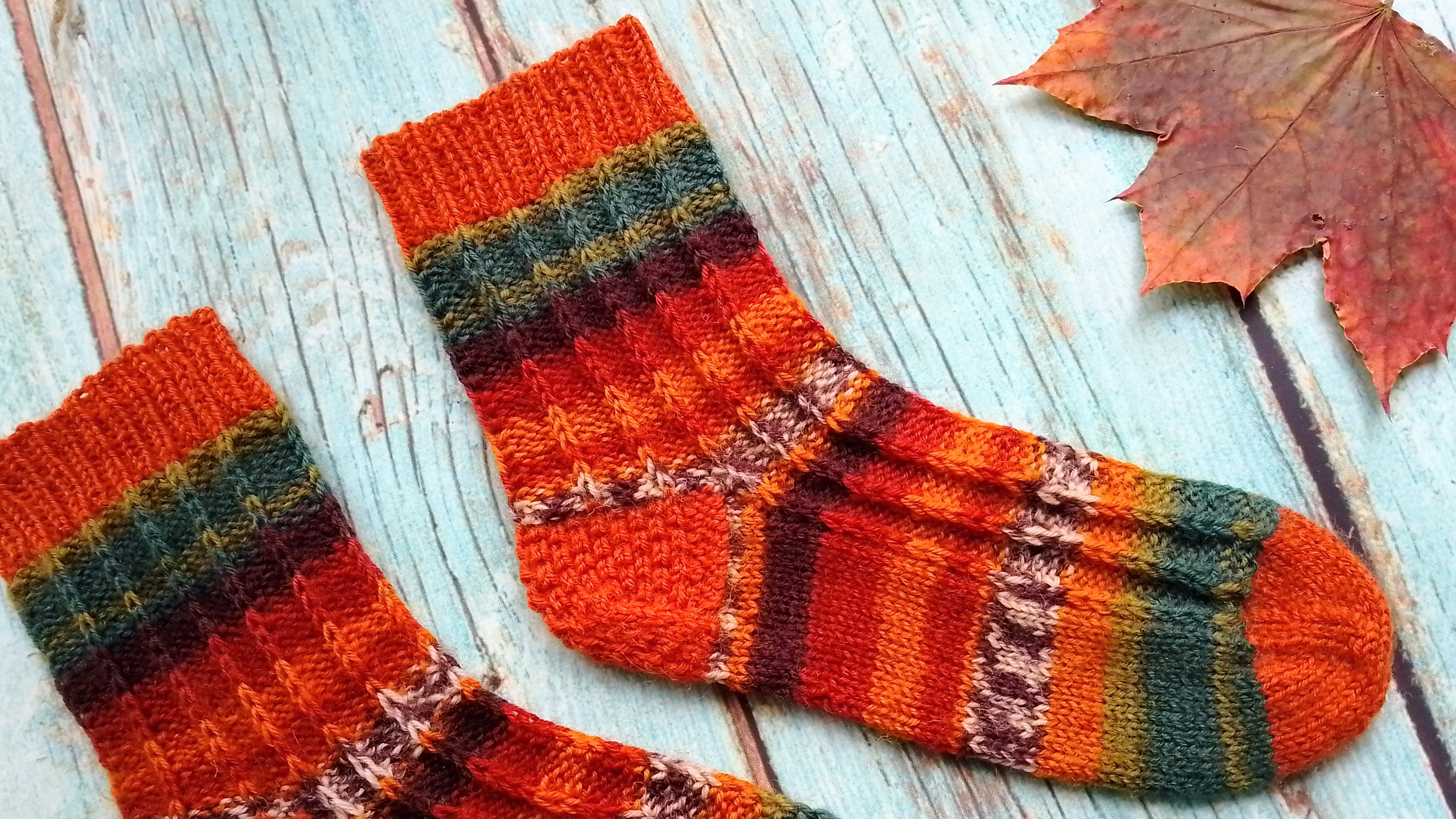 Итоги недели. Детские носочки / мужская шапка / джемпер спицами. Планы на вязание. смотреть онлайн