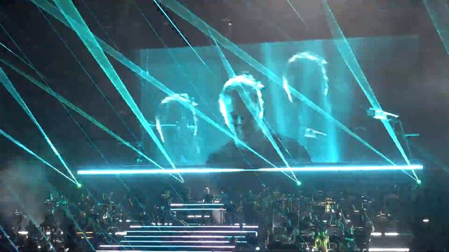 Faithless Insomnia - Pete Tong And The Essential Orchestra, Jules Buckley, O2 London, 3 Nov 2022 4K