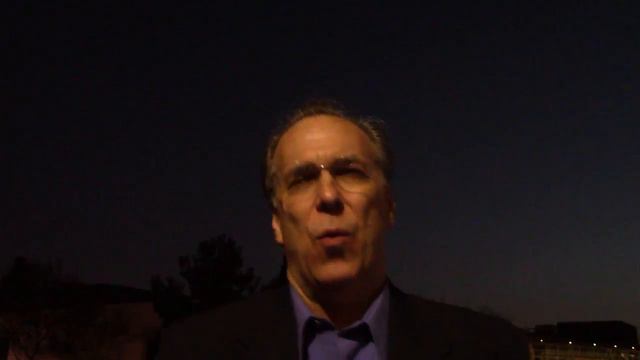 Barry Levinson speaks on Bruce Whitaker смотреть онлайн