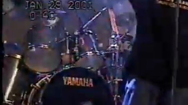 Summer of 69 - Arnel Pineda & The Glass Band смотреть онлайн