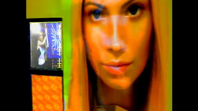 Vitamin C - Smile (Official Video) смотреть онлайн
