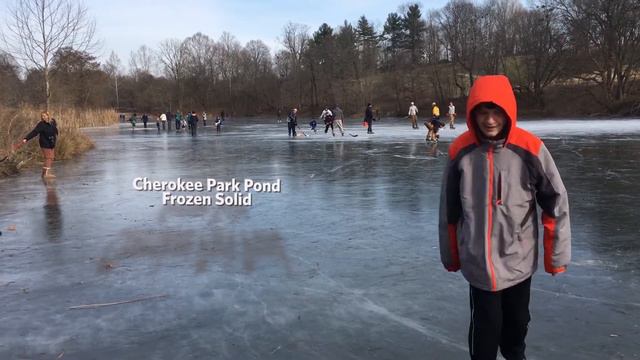 Frozen Pond 1.7.18 смотреть онлайн