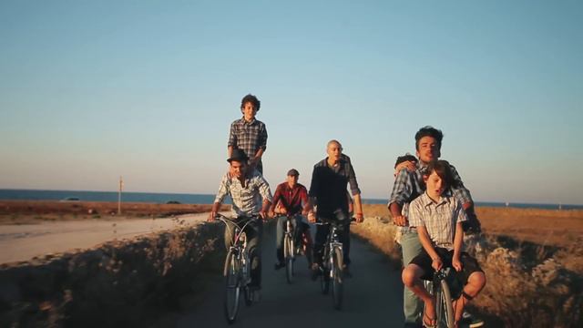 Niccolò Agliardi - Braccialetti Rossi (Io Non Ho Finito) ft. The Hills смотреть онлайн