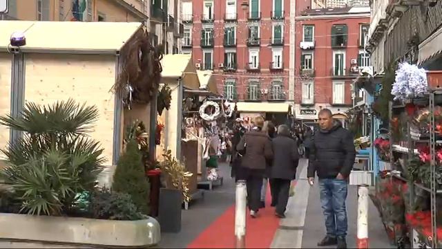 I MERCATINI DI NATALE 2016 A VIA GALIANI смотреть онлайн