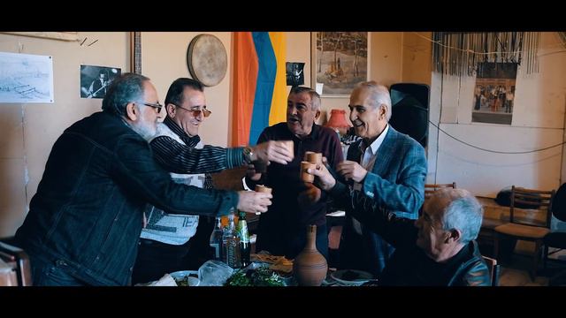 Hoves Manukyan - Ynkerneris / Հովես Մանուկյան - Ընկերներիս смотреть онлайн