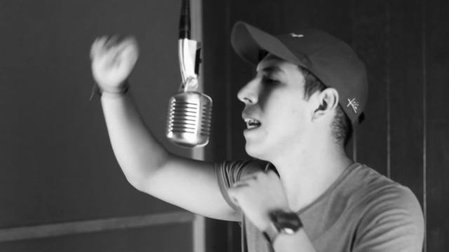Oscar Salgado - Heartbreaker- смотреть онлайн