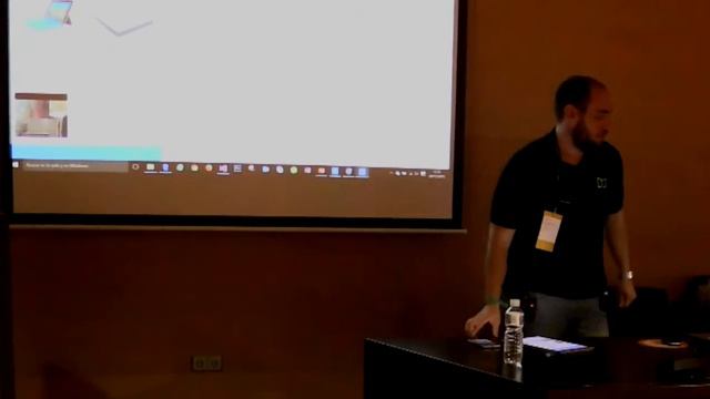 Codemotion 2015: Martín Vega - Cómo diseñar y planificar mi Aplicación смотреть онлайн